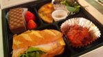 110227_lunchbox.jpg